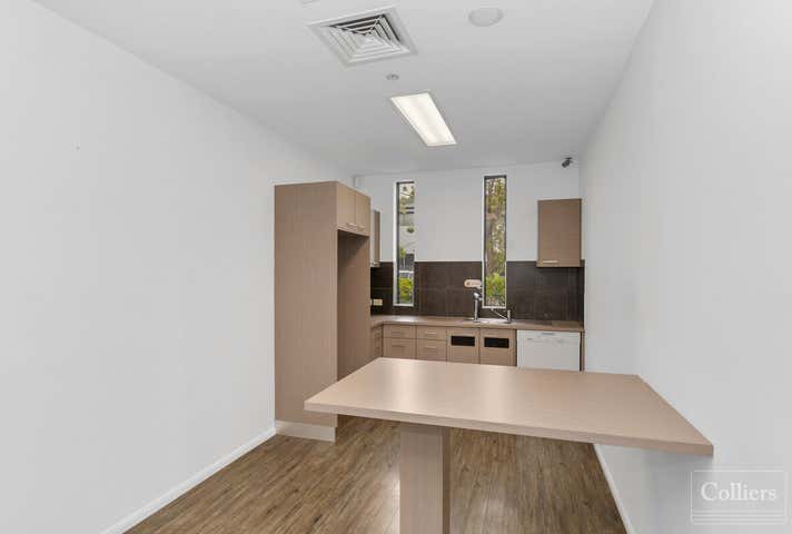 113 Charters Towers Road Hyde Park QLD 4812 - Image 5