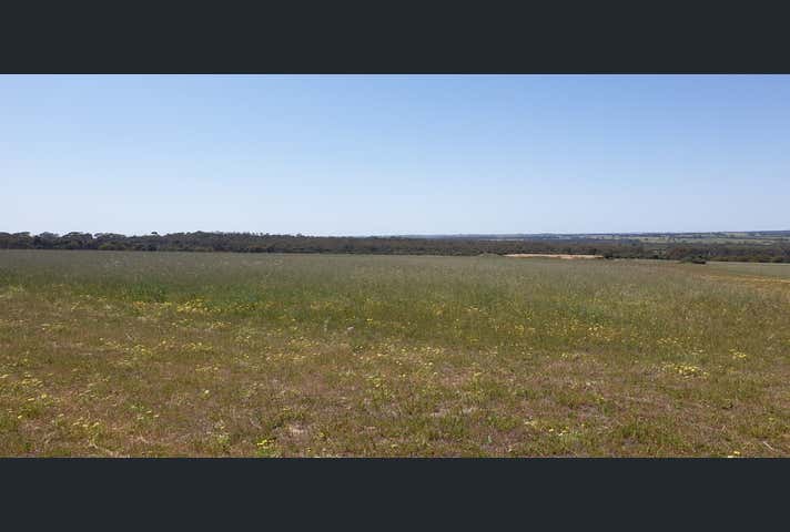 38 Avoca Road Morbinning WA 6304 - Image 7