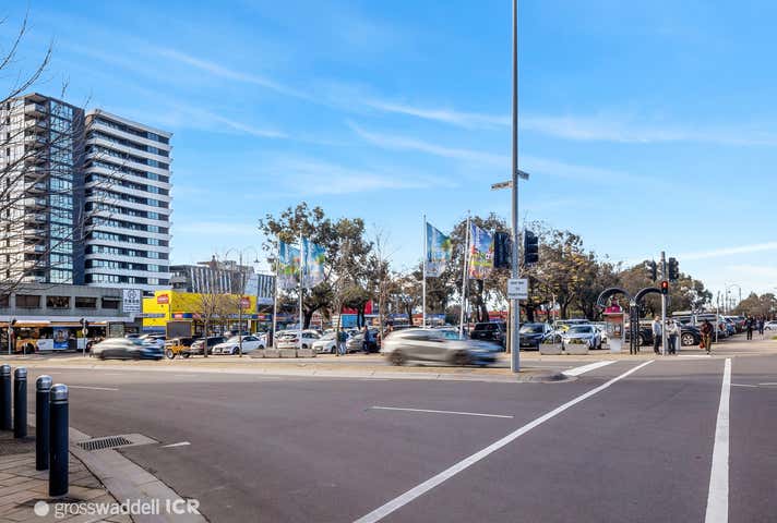 62 Kingsway Glen Waverley VIC 3150 - Image 12