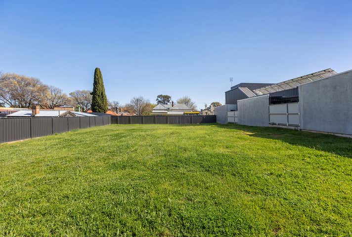 128 Wills Bendigo VIC 3550 - Image 3