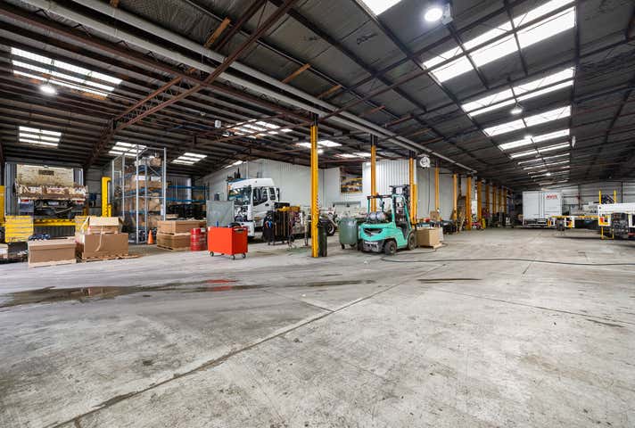 354 - 356 Dowling Street Wendouree VIC 3355 - Image 15