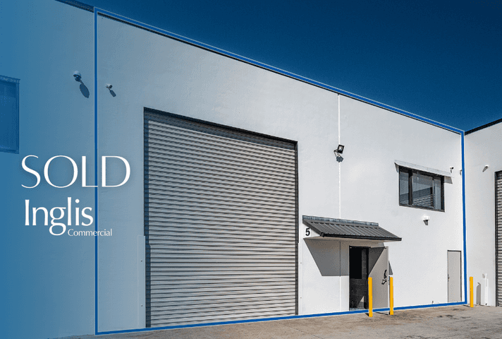 5/3 Samantha Place Smeaton Grange NSW 2567 - Image 1