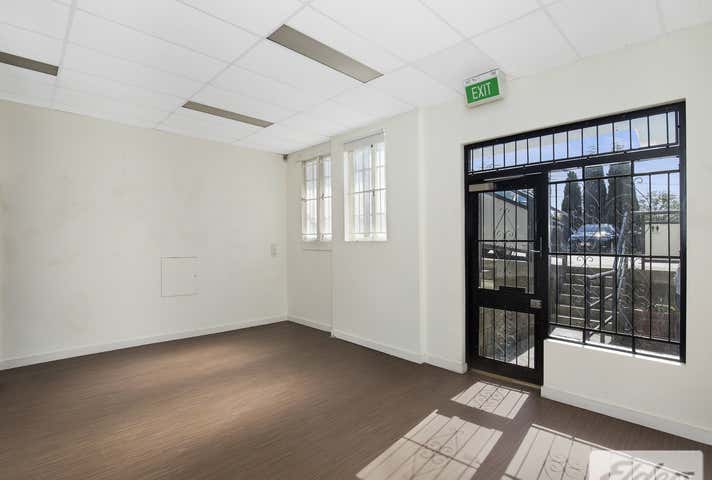 18 Nash Street Paddington QLD 4064 - Image 2