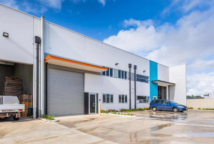 21 Islington Court Dudley Park SA 5008 - Image 2