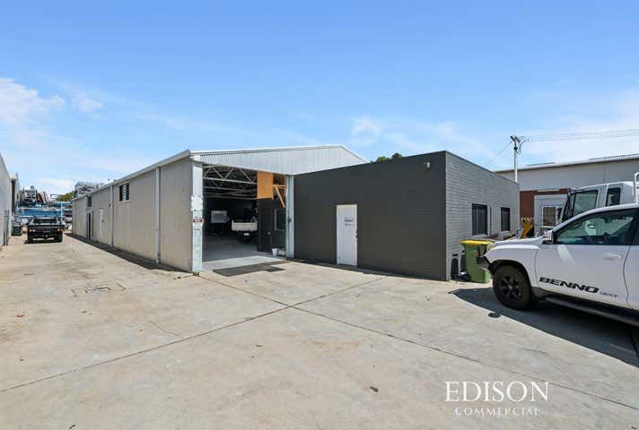 2/19 Kembla Way Willetton WA 6155 - Image 1