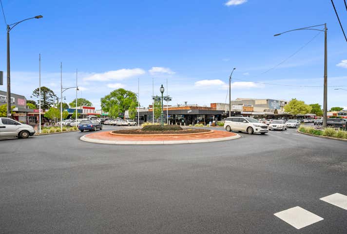 Daniel's Donuts, Shop 9/13 Palmerston Street Warragul VIC 3820 - Image 9