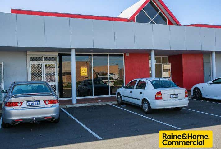 Unit 4 / 1892 Beach Road Malaga WA 6090 - Image 3