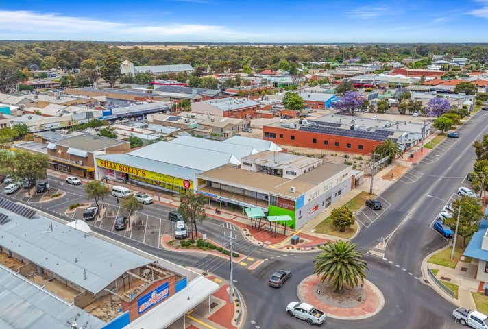 19-25 & 27-29 McCrae Street & 213 Beveridge Street Swan Hill VIC 3585 - Image 3