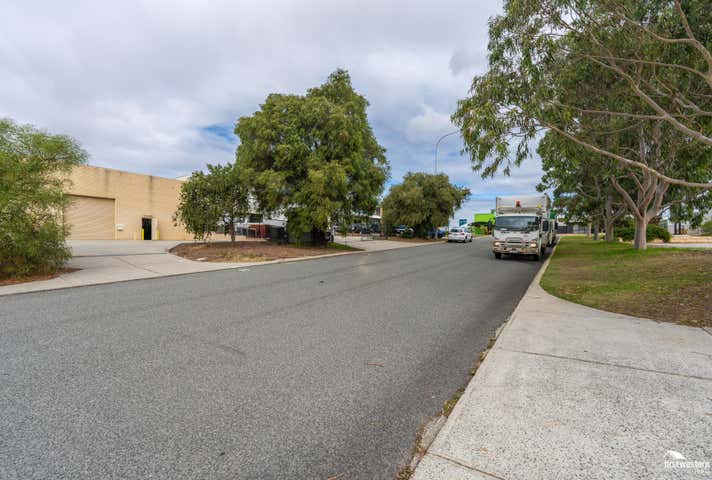 1/7 Royce Court Joondalup WA 6027 - Image 28