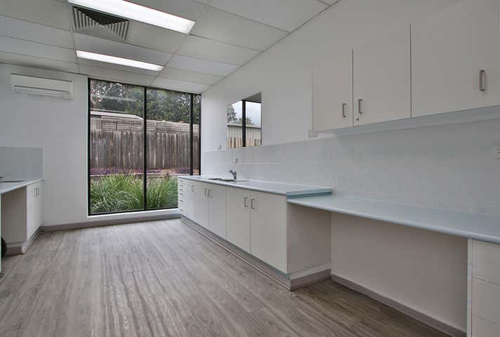 2 Sunrise Drive Greensborough VIC 3088 - Image 7