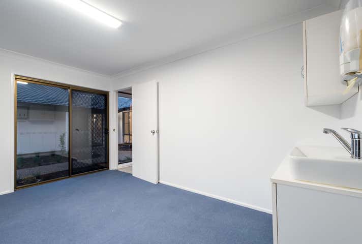 299 Rio Vista Boulevard Mermaid Waters QLD 4218 - Image 15