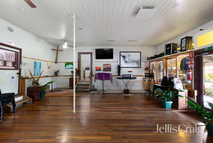 1/960 Heidelberg - Kinglake Road Hurstbridge VIC 3099 - Image 2