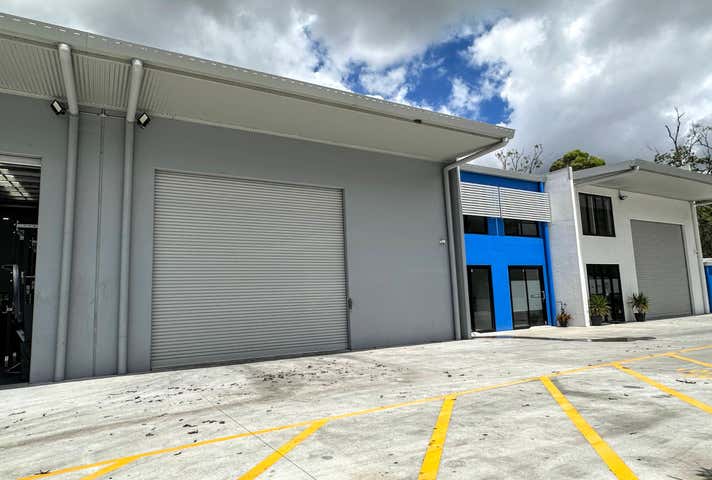 4/2 Louis Court Coomera QLD 4209 - Image 8