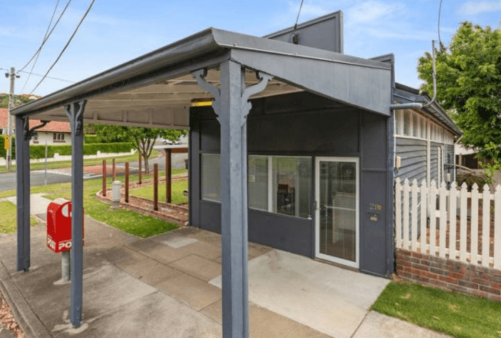 29 Smith Street Holland Park QLD 4121 - Image 1