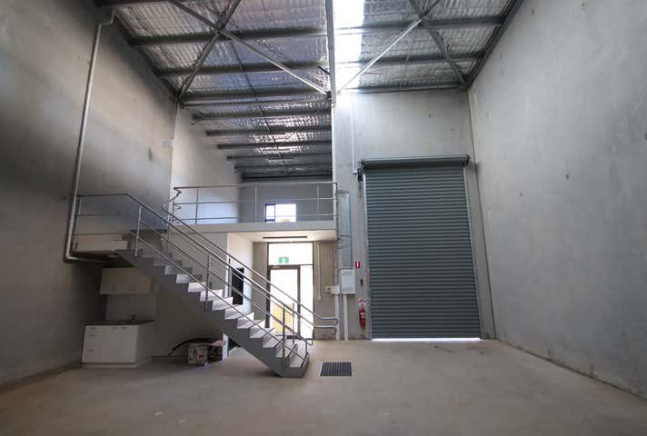 2/10-12 Sylvester Avenue Unanderra NSW 2526 - Image 3