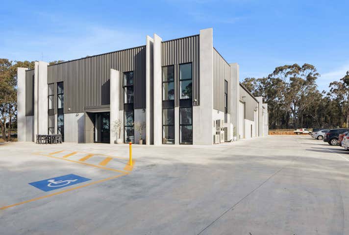 1/90 Victa Road East Bendigo VIC 3550 - Image 10