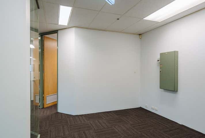 41B/10 Nash Street Perth WA 6000 - Image 19