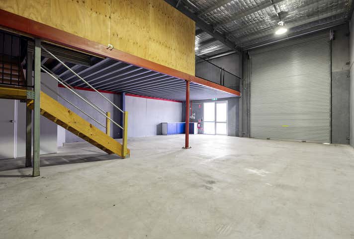 2/1 Saltspray Close Redhead NSW 2290 - Image 3