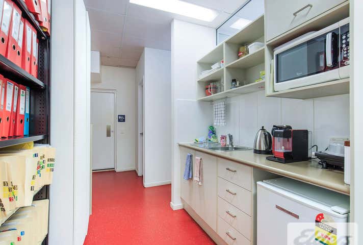 111/8 Cordelia Street South Brisbane QLD 4101 - Image 8