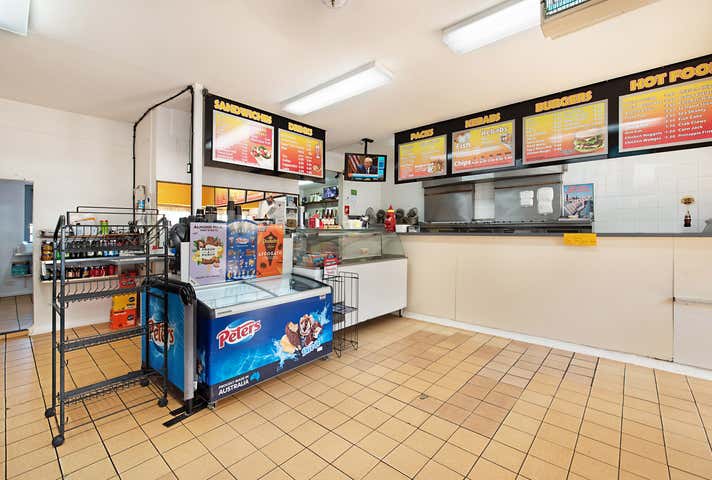180-186 Pacific Highway Swansea NSW 2281 - Image 3