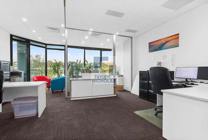 2.09/20A Lexington Drive Bella Vista NSW 2153 - Image 3