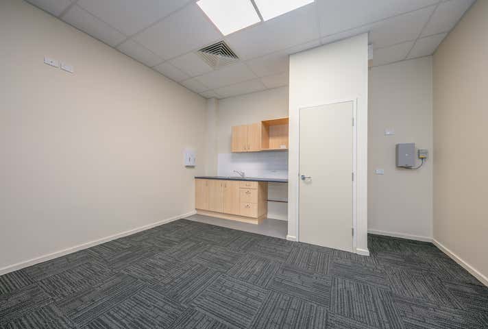 3/16-18 Brantome Street Gisborne VIC 3437 - Image 5