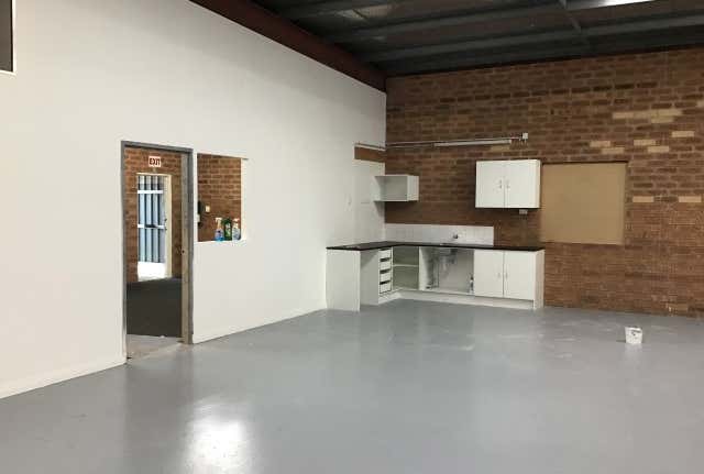 1/15 Ryelane Street Maddington WA 6109 - Image 6