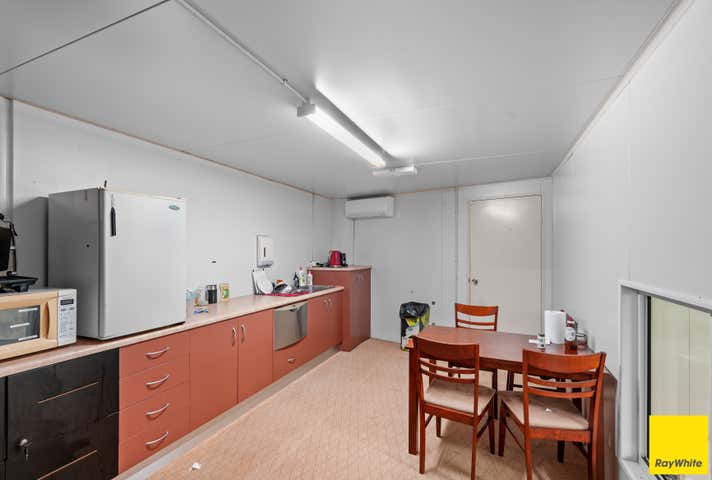 1&2, 4 Mount Finnigan Court Smithfield QLD 4878 - Image 14