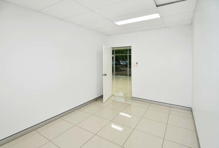 25 Jay Street Mount St John QLD 4818 - Image 9