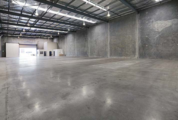 1/7 Mallaig Way Canning Vale WA 6155 - Image 3