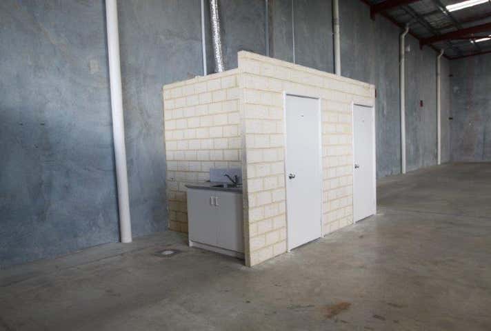 79 Furniss Rd Landsdale WA 6065 - Image 6