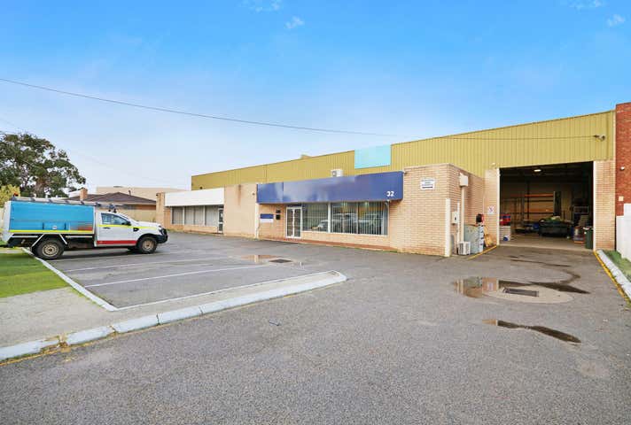32 Hargreaves Street Belmont WA 6104 - Image 1
