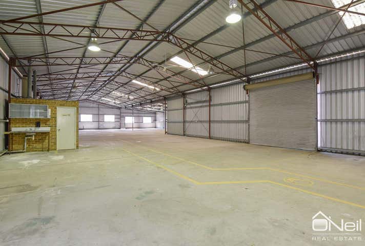 10 Brant Road Kelmscott WA 6111 - Image 7