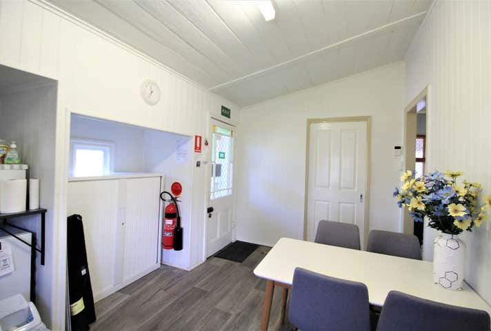 92 Herries Street East Toowoomba QLD 4350 - Image 8