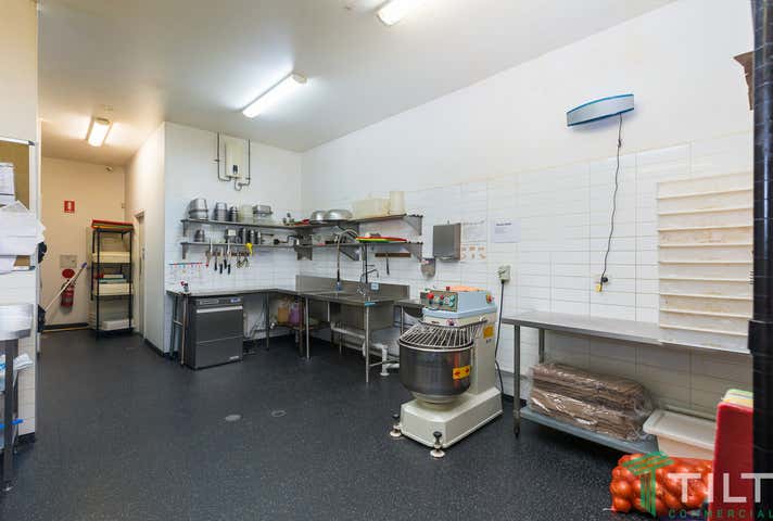 3C/817 Beeliar Drive Cockburn Central WA 6164 - Image 7