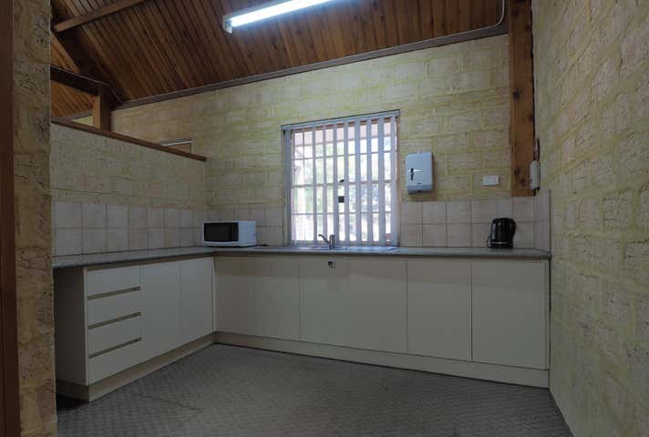 8 Action Place Wangara WA 6065 - Image 8