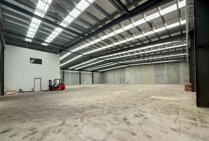 222 Fairbairn Road Sunshine West VIC 3020 - Image 2