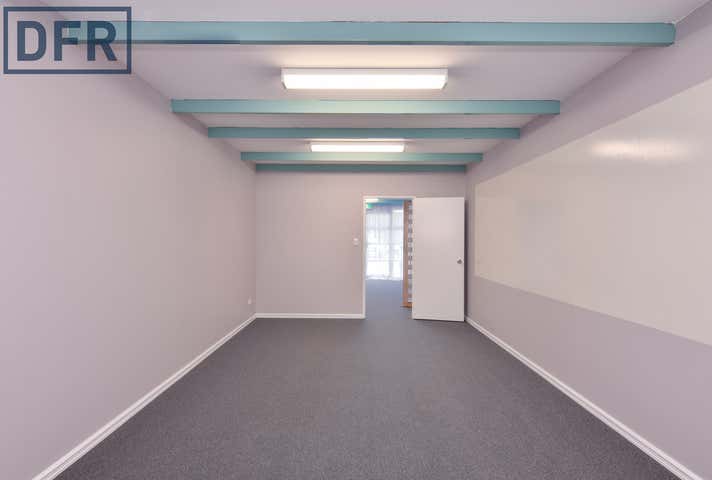 5/10 Hammond Road Cockburn Central WA 6164 - Image 7