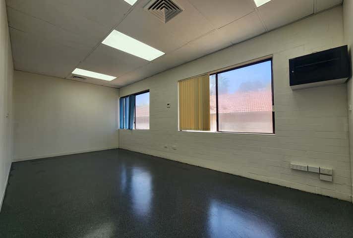 11/209 Warwick Road Duncraig WA 6023 - Image 9