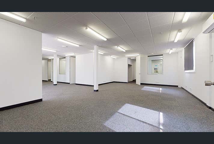 12/21 Stockdale Road O'Connor WA 6163 - Image 1