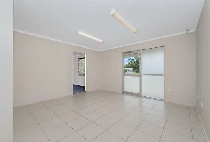 49 Thuringowa Drive Kirwan QLD 4817 - Image 6