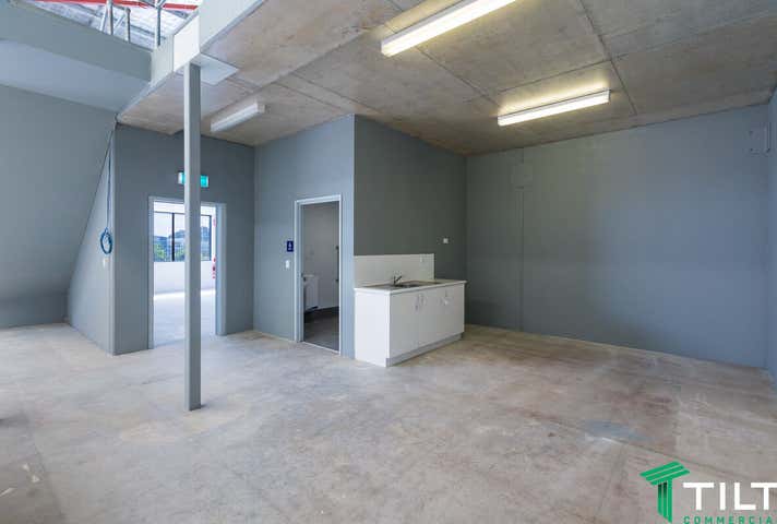 1/6 Stevenage Street Yanchep WA 6035 - Image 17