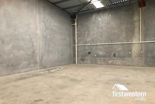 4/21 Warman Street Neerabup WA 6031 - Image 15