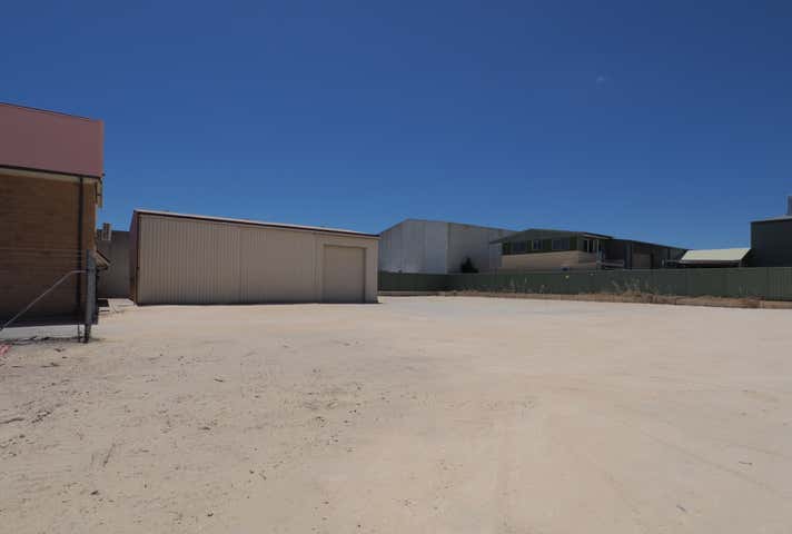 8 Action Place Wangara WA 6065 - Image 17