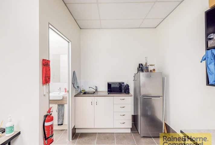 8/691 Albany Creek Road Albany Creek QLD 4035 - Image 6