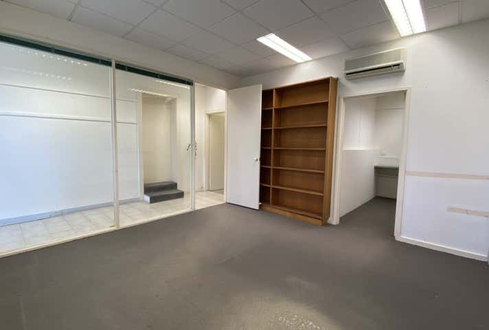 33-35 Martin Place Glen Waverley VIC 3150 - Image 4
