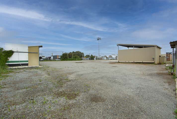 6 Steel Court + 5 Anvil Close South Guildford WA 6055 - Image 27