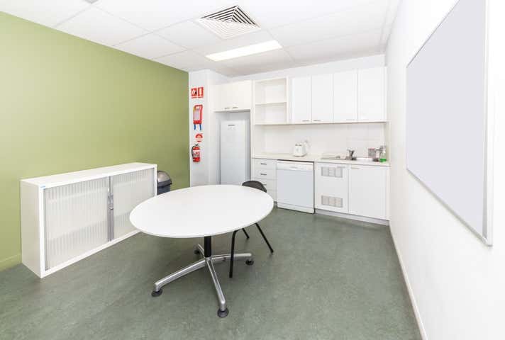 5 McClure Road Kensington VIC 3031 - Image 14