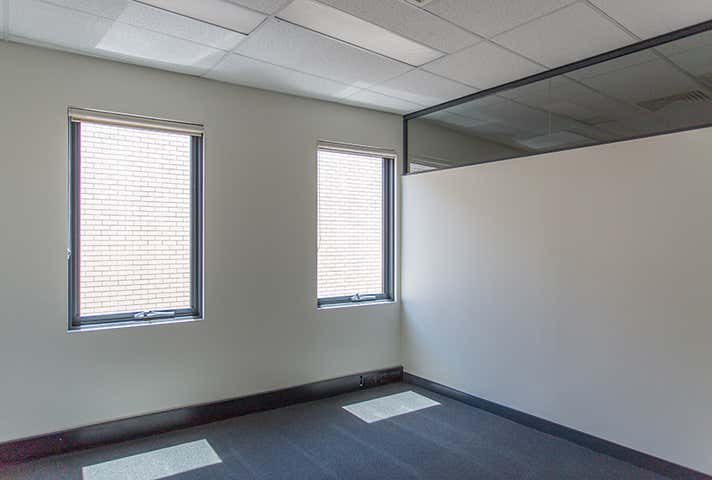 4/58  Walcott Street Mount Lawley WA 6050 - Image 10