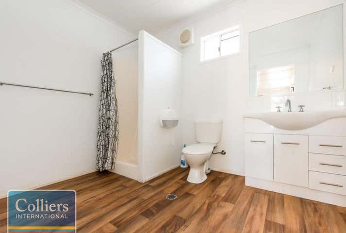 Former Retreat Hotel, 20601 Peak Downs Highway Epsom QLD 4741 - Image 7